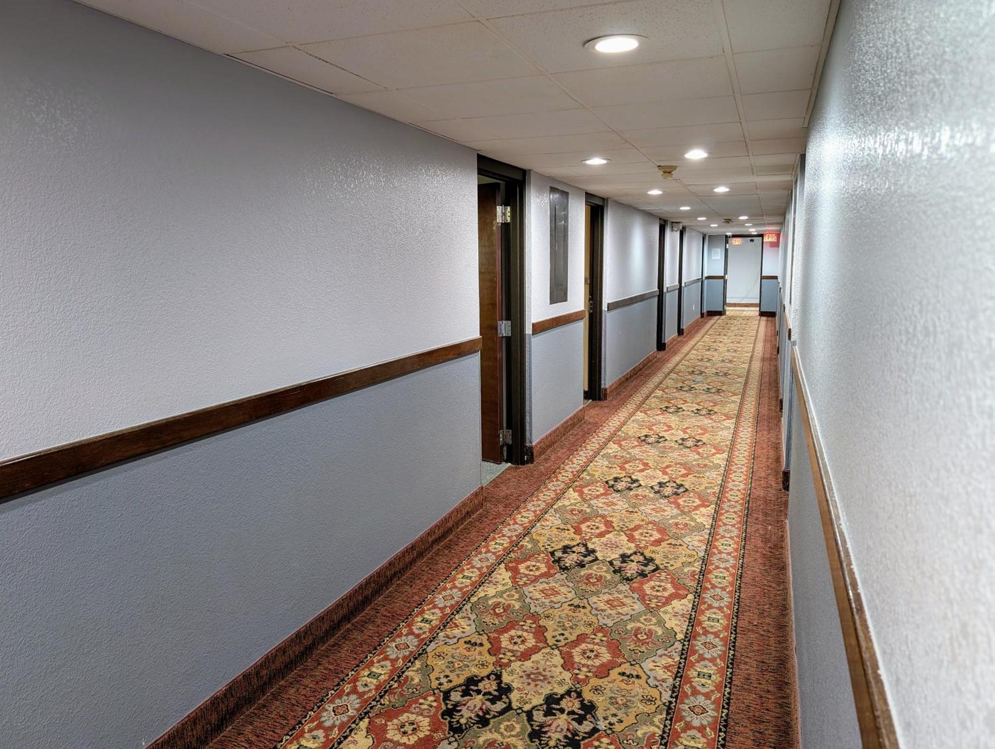 Travelodge By Wyndham Enid Exterior photo